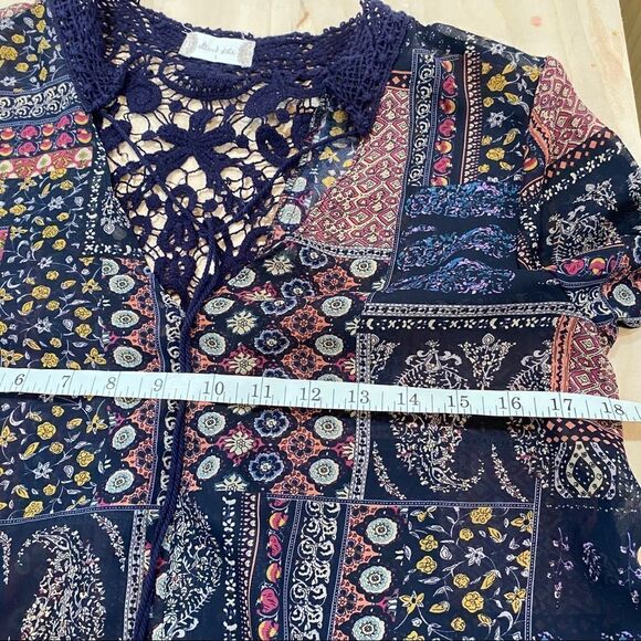 Boho Crochet peasant Shirt Small top‎ - Picture 8 of 9